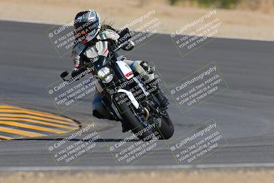 media/Oct-03-2022-Moto Forza (Mon) [[5f077a3730]]/Intermediate Group/Session 2 (Turn 10)/